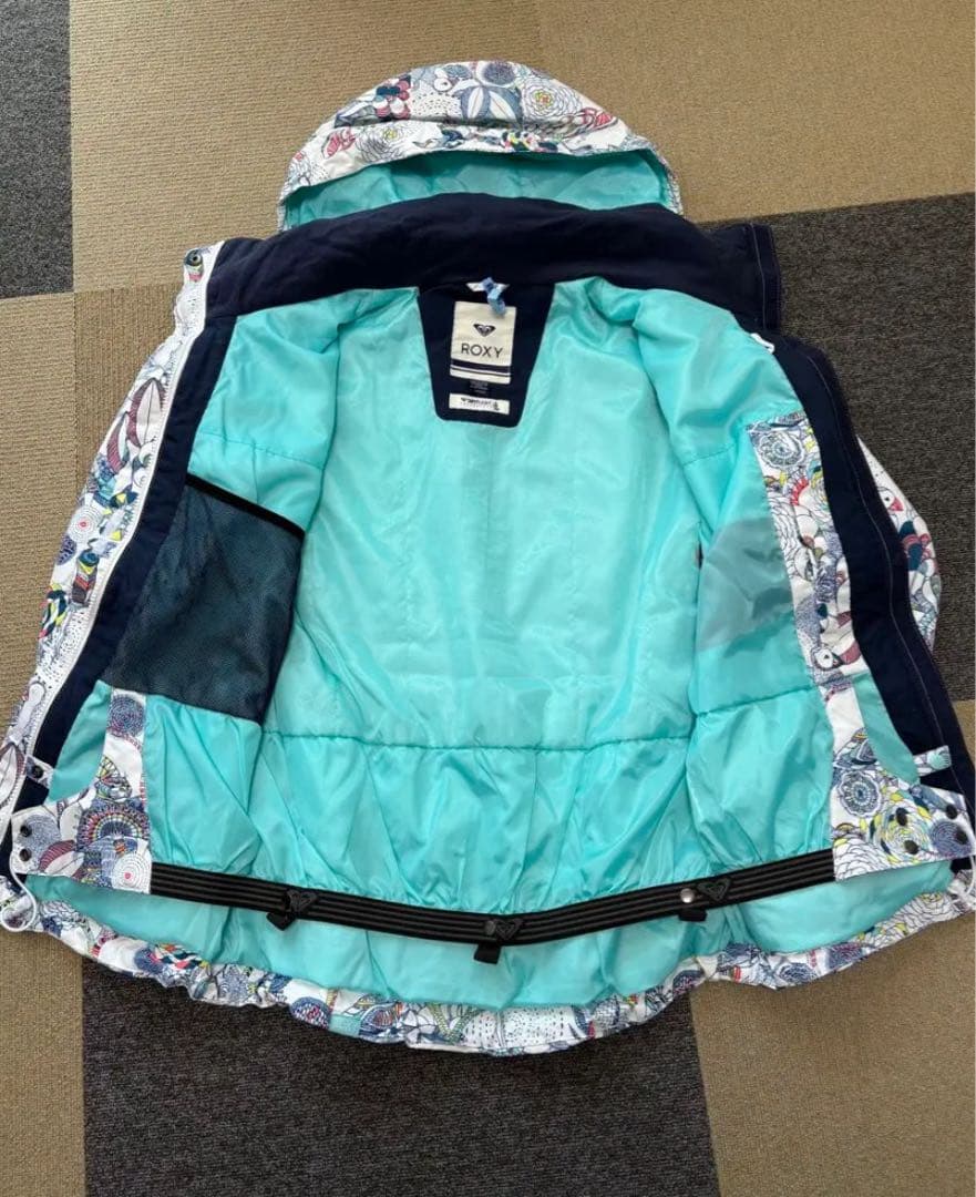 ROXY&ONEILL スキーウェア上（Sサイズ）下（身長 150）セット