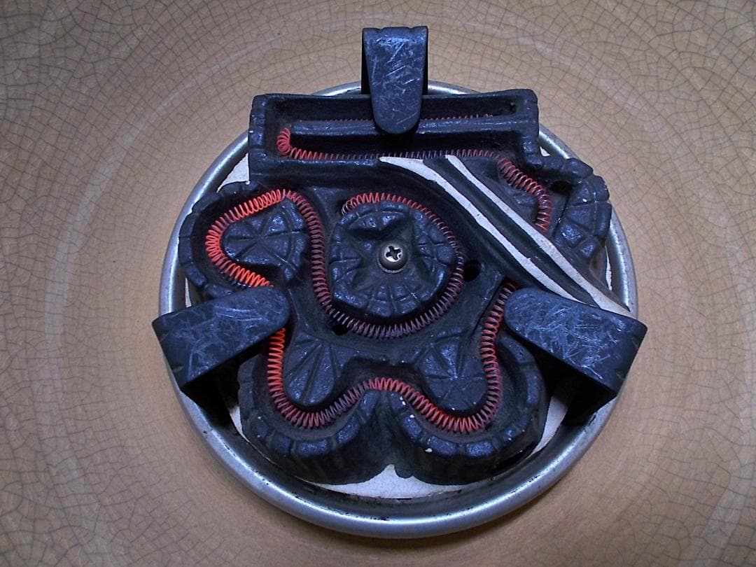 茶道具 南部三厳堂霰鉄瓶 アラレ鉄瓶 薩摩枇杷色 風炉型野々田電熱器 動作品