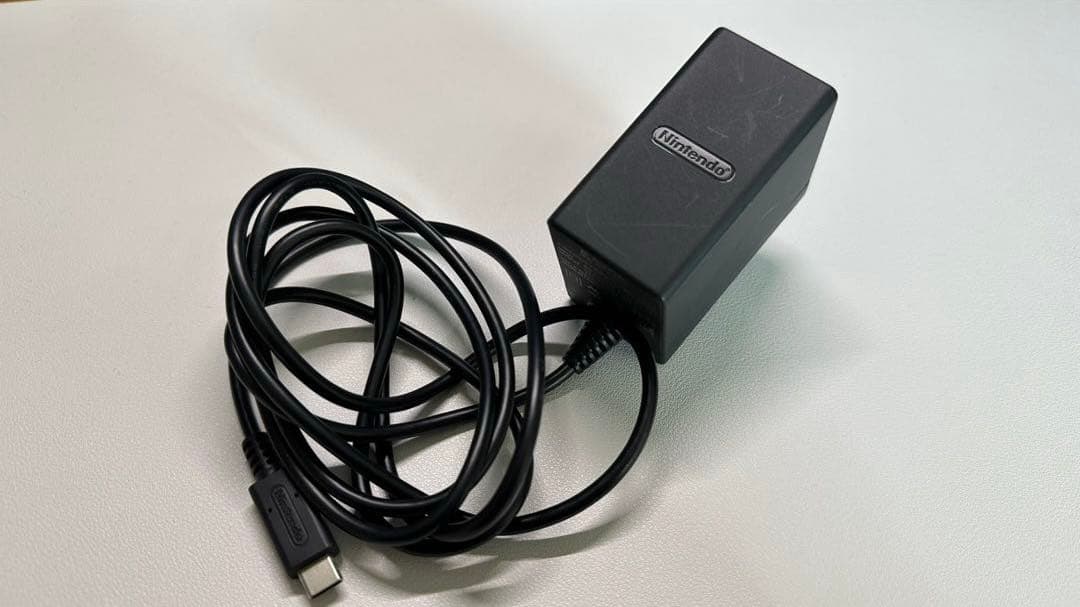 Nintendo Switch Lite イエロー 本体 充電器 ケース 箱付き