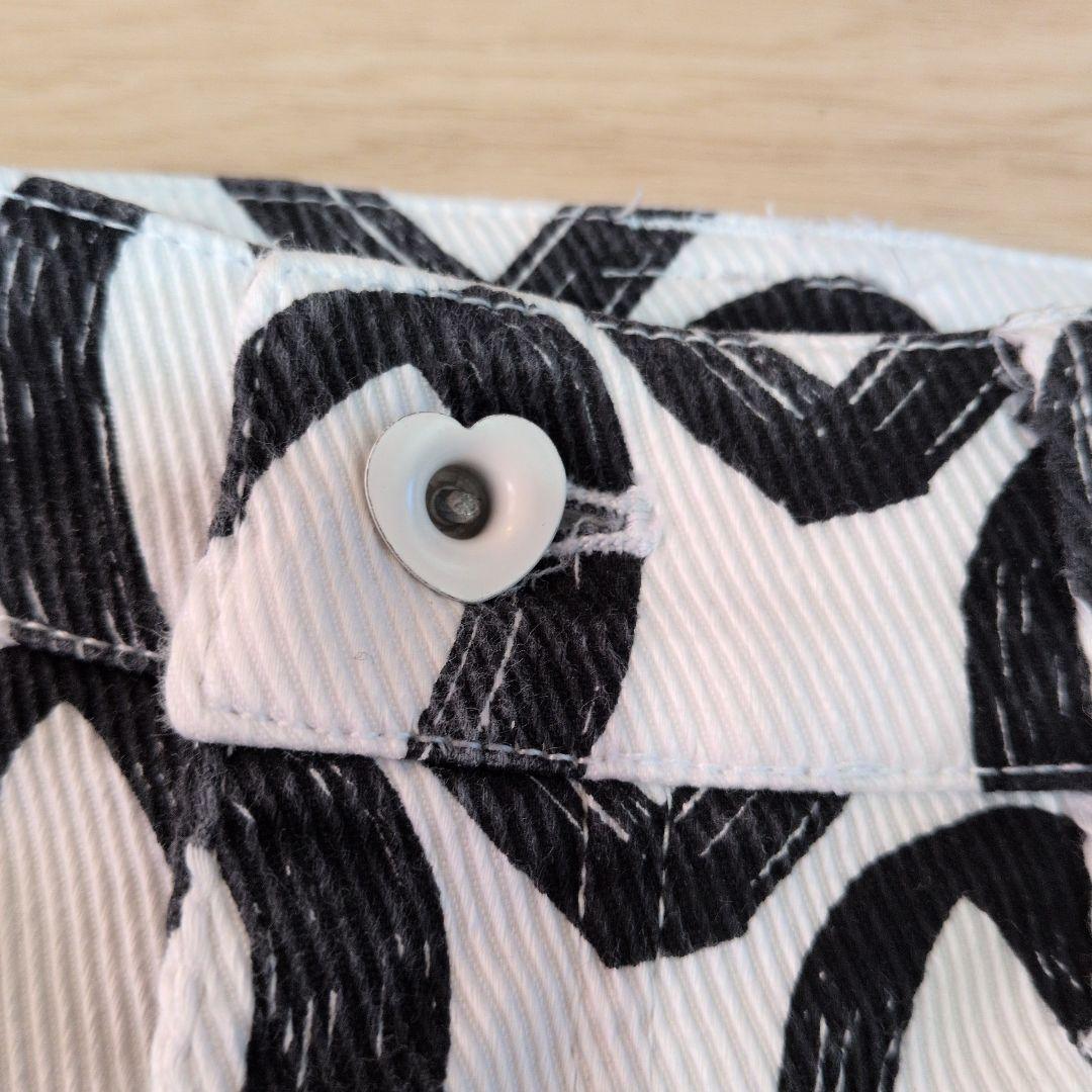 パーリーゲイツ　落書きハート柄スカート　size1