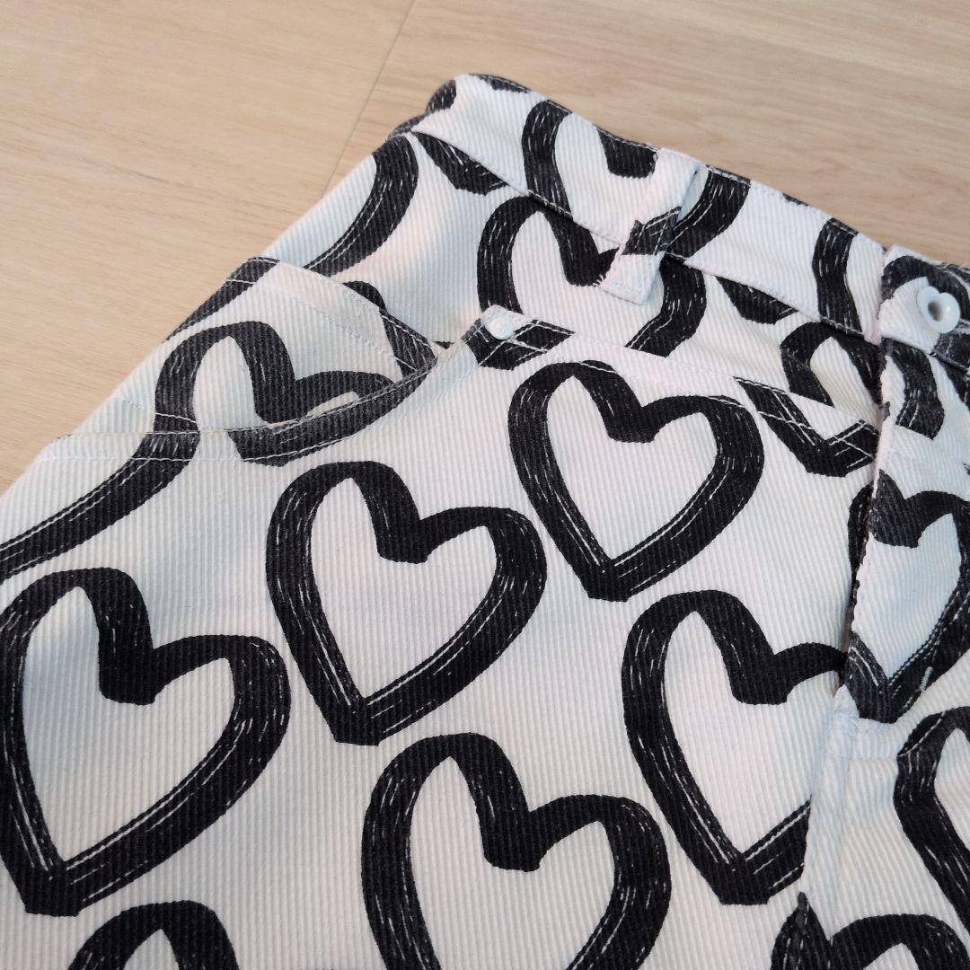 パーリーゲイツ　落書きハート柄スカート　size1