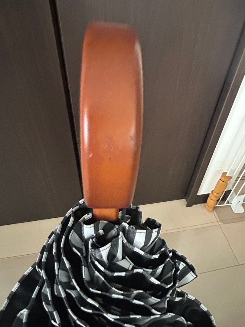 SAKIです　サンバリア100 折り畳み日傘