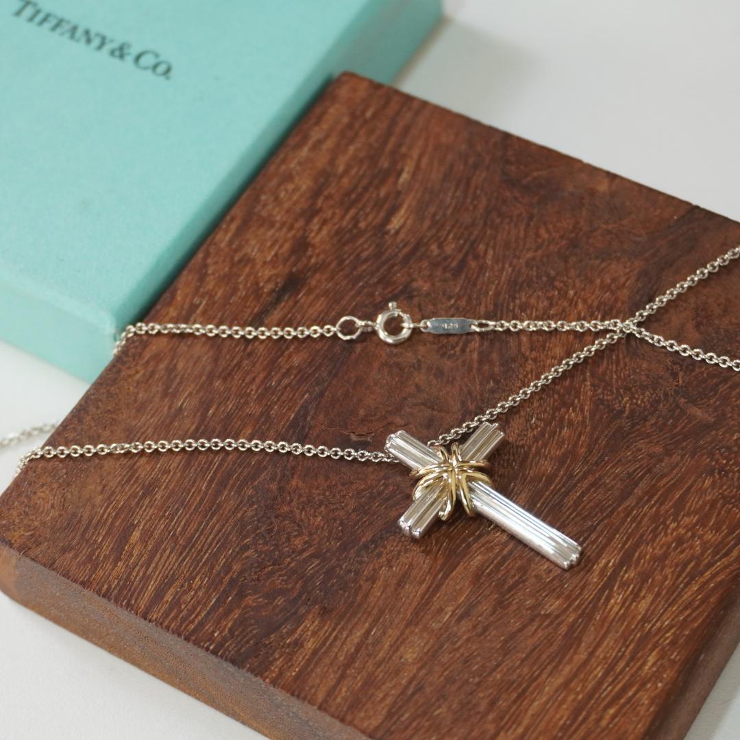 Tiffany&Co. ティファニー シグネチャークロス ネックレス