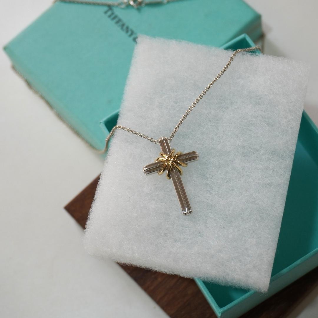 Tiffany&Co. ティファニー シグネチャークロス ネックレス