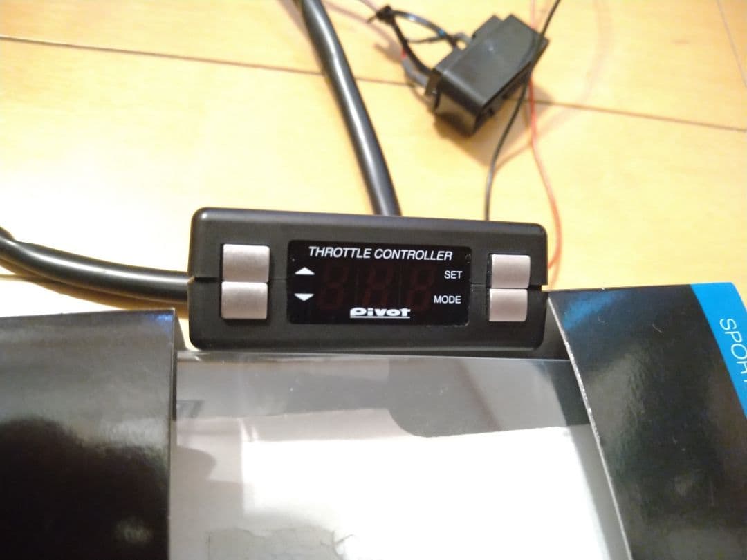 ピボット スロコン　スロットルコントローラー