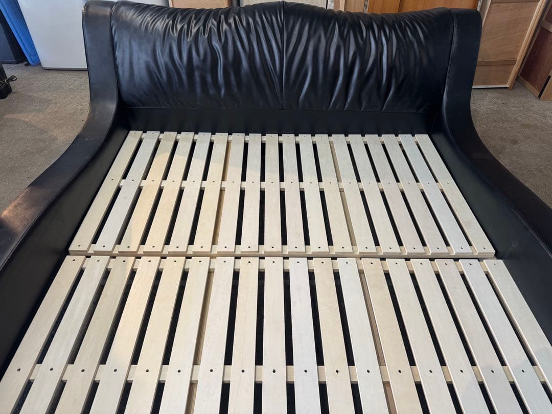 自社配送可能料金チャーター扱い　高級品　アルモニア　キングサイズ ベッドフレーム