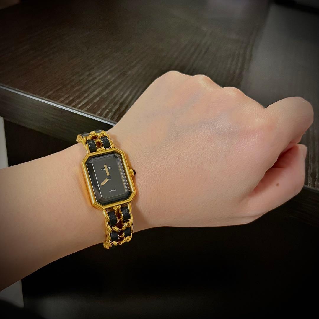 CHANEL SWISS 腕時計 ゴールド/ブラック S