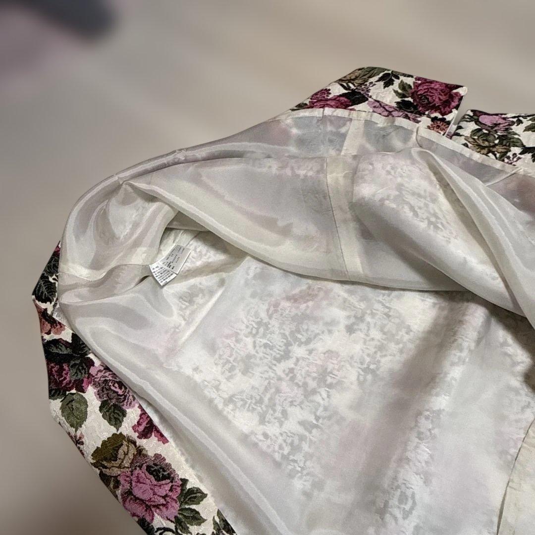 M'S GRACY（エムズグレイシー）のゴブラン織り風花柄スカート