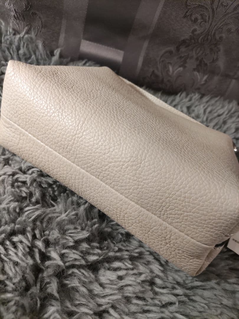 ジャンニキアリーニ レザー ショルダーバッグ