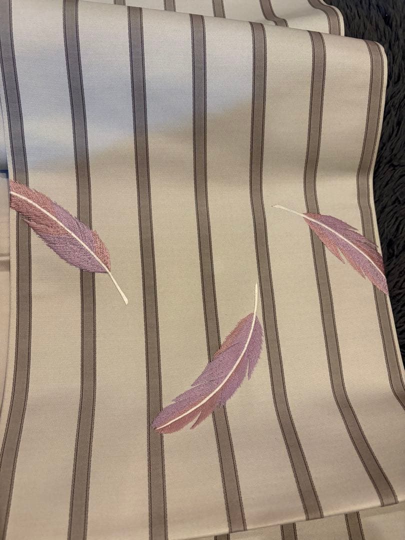 k*i様 撫松庵謹製　オウム刺繍名古屋帯　正絹