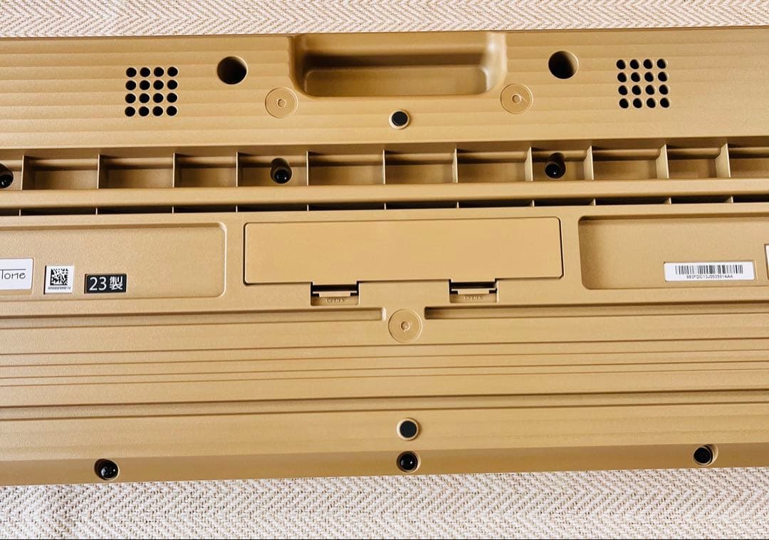 数回使用のみ カシオ 光ナビゲーションキーボード LK-536