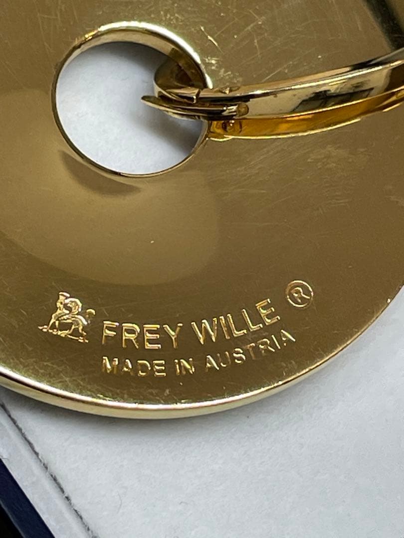 Frey Wille カラフルペンダントネックレス