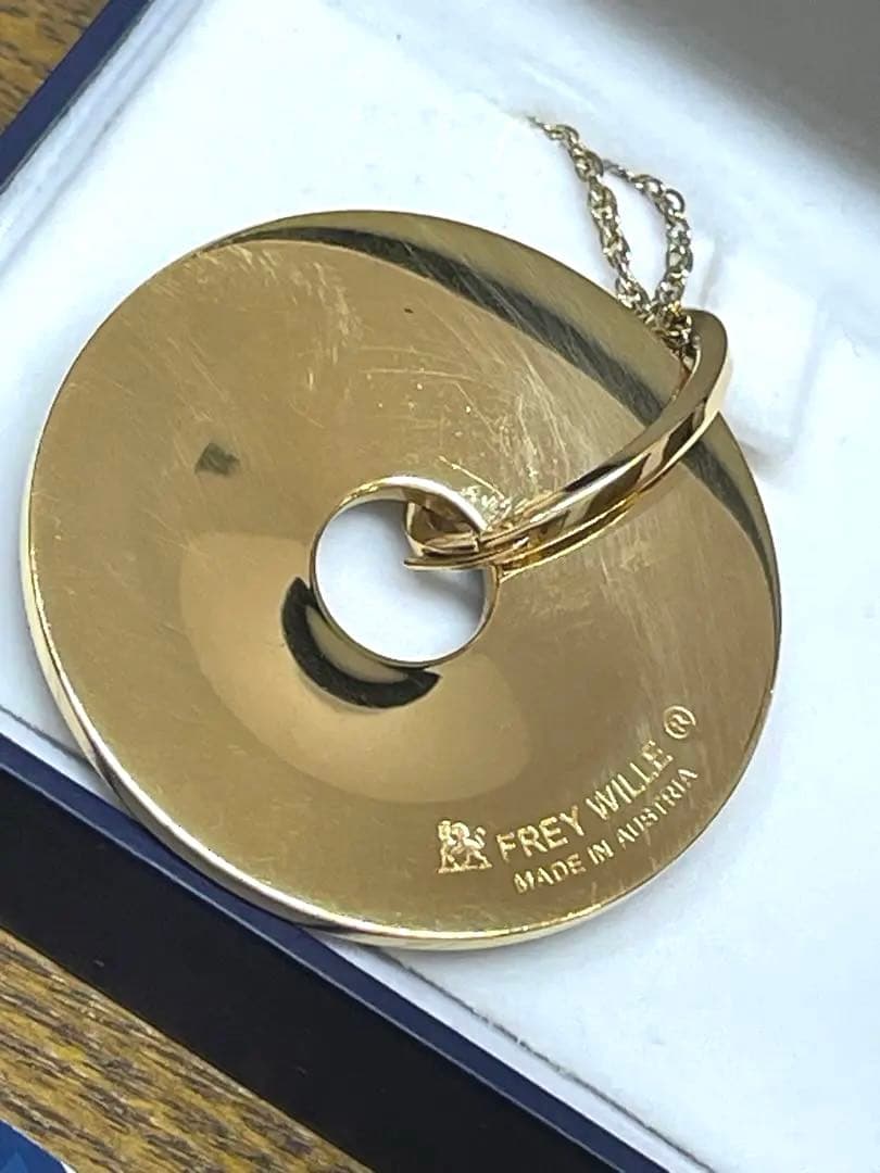 Frey Wille カラフルペンダントネックレス