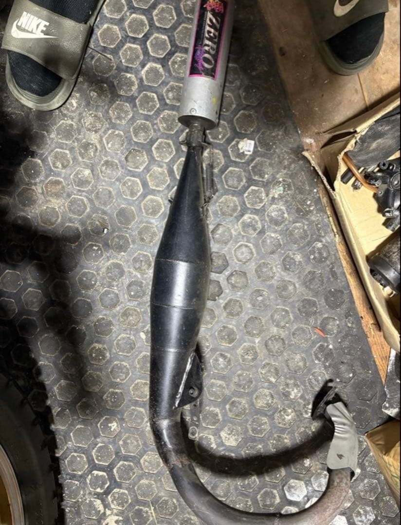 af27 af18 チャンバーマフラー