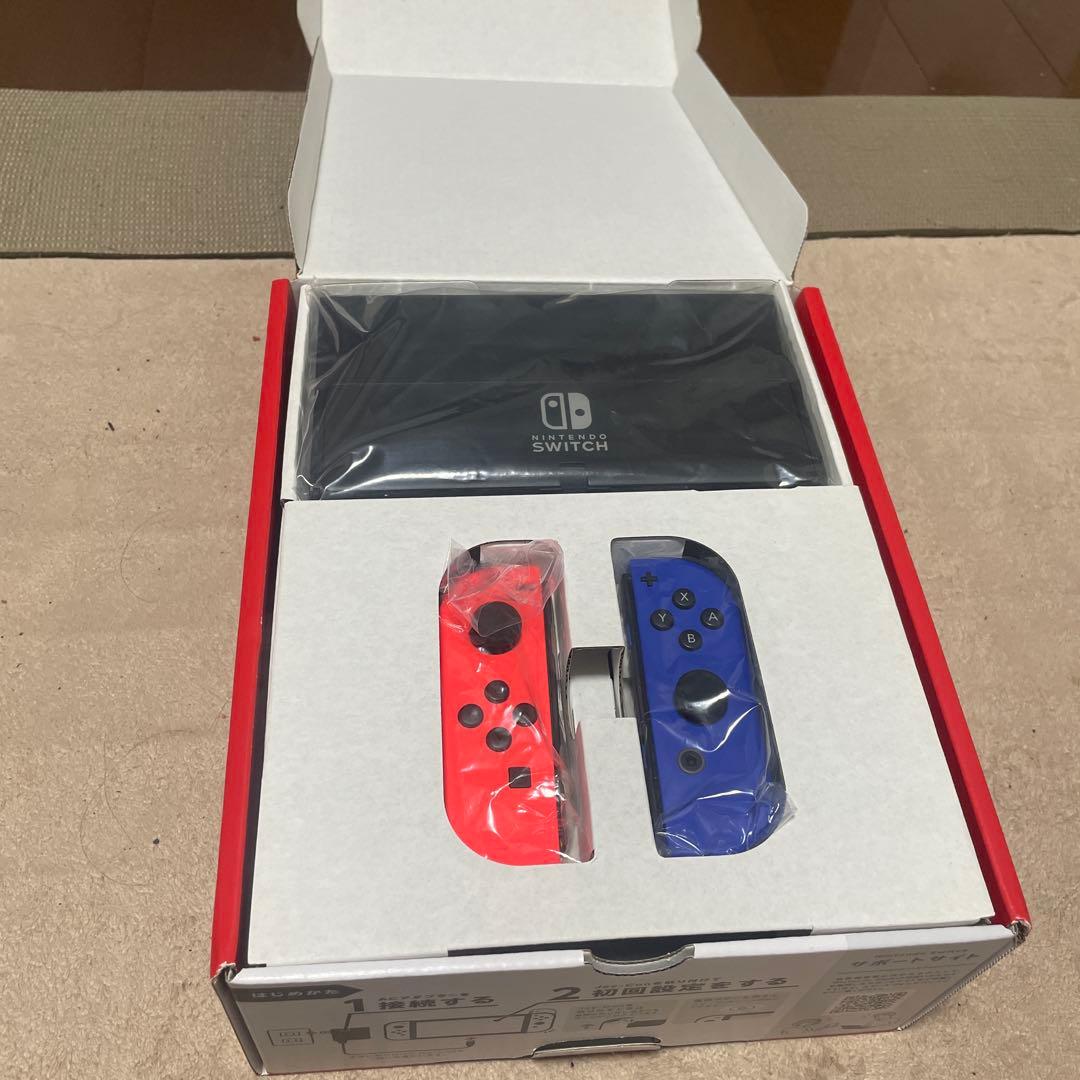 NintendoSwitch有機ELモデル ストア版　ネオンレッド×ネオンブルー