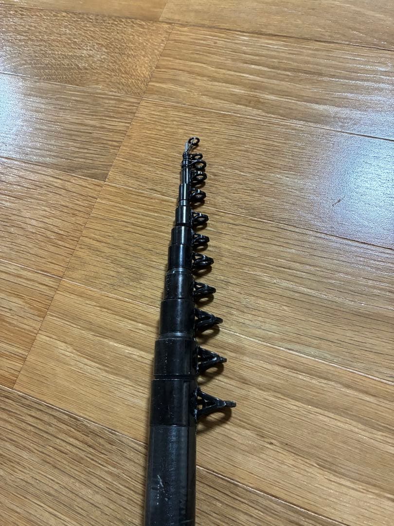 ダイワ カーボウィスカー振出小笠原 24号 525