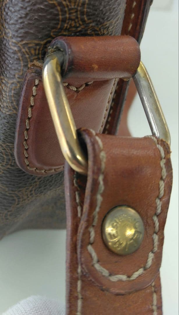 APJ18 セリーヌ マカダム ショルダーバッグ クロスボディ ゴールド金具