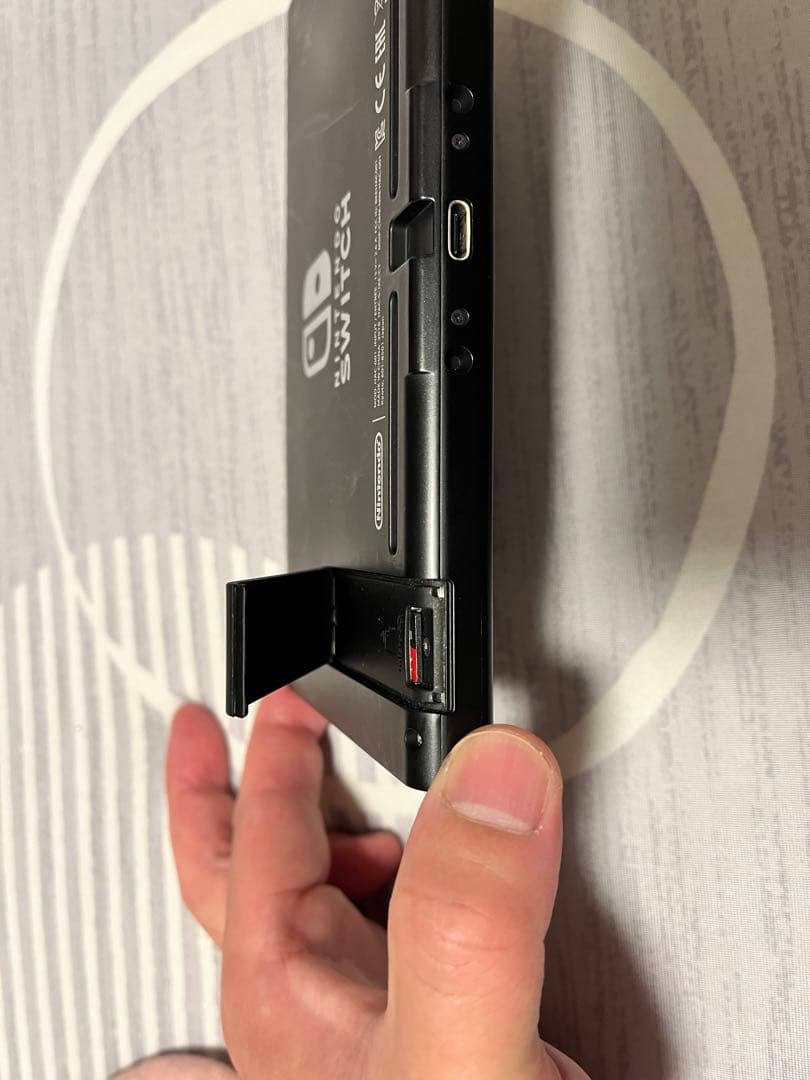 Nintendo Switch 本体　microSD付き！