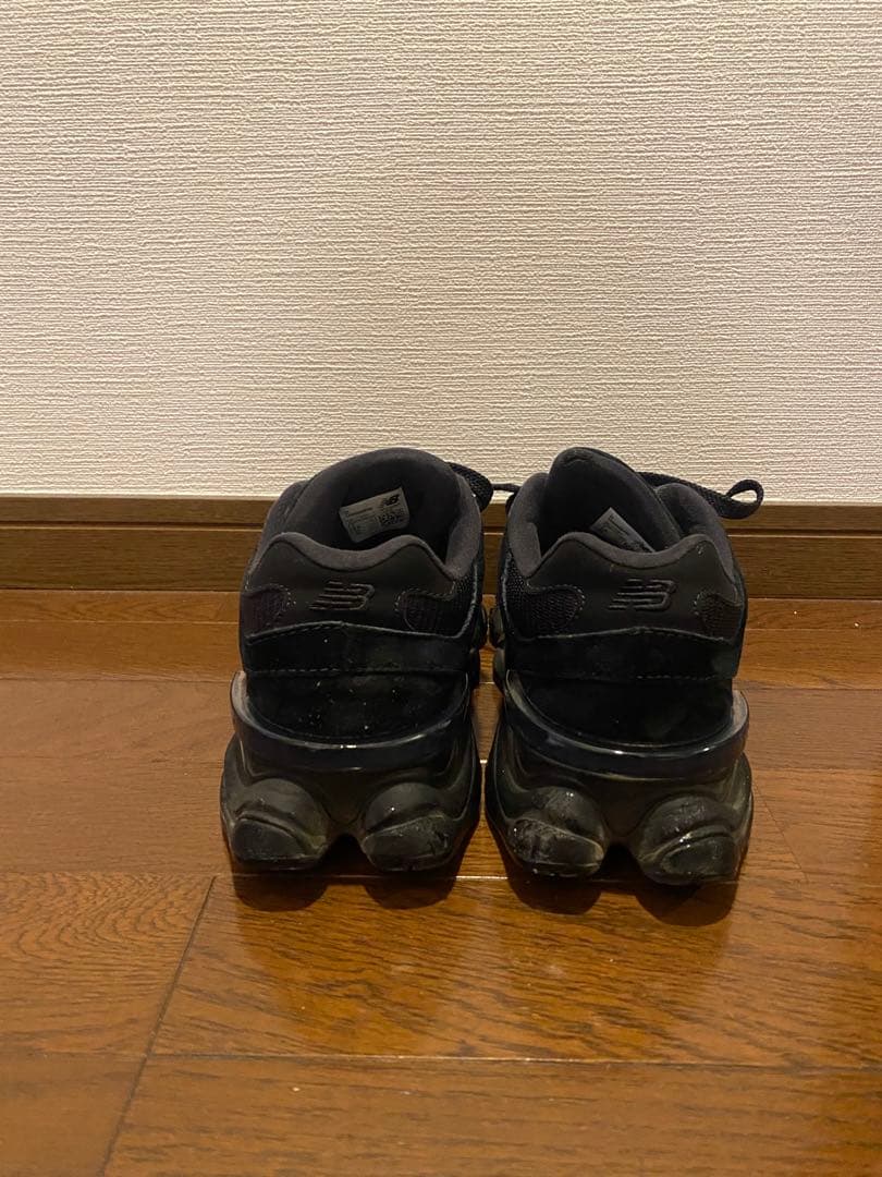 New Balance 9060 ブラック