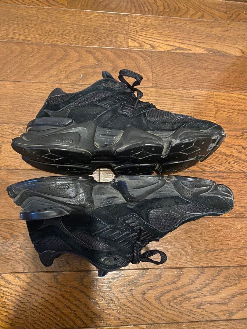 New Balance 9060 ブラック