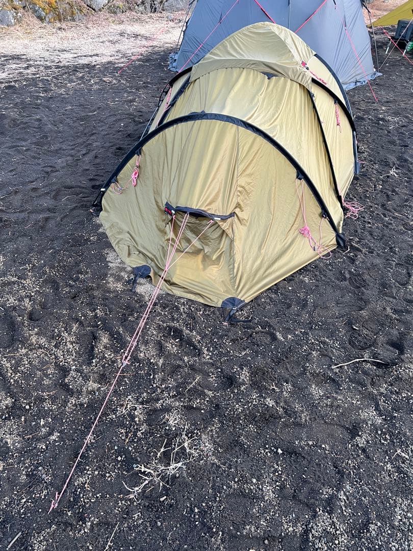 ヒルバーグ サイタリス グランドシート・ポールホルダー付き