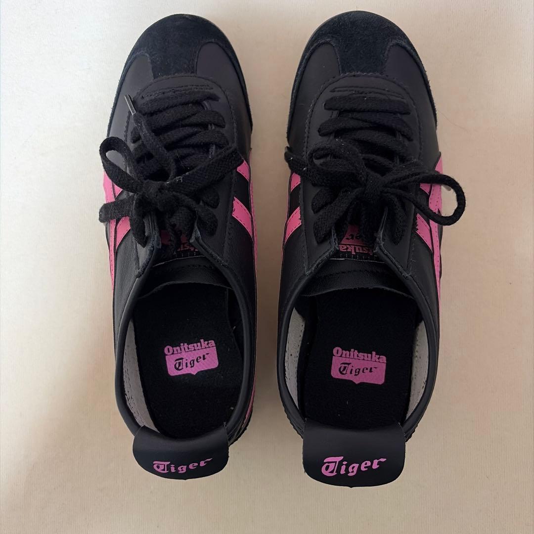 23cm 新品　オニツカタイガー　 ブラック ピンク スニーカー　メキシコ