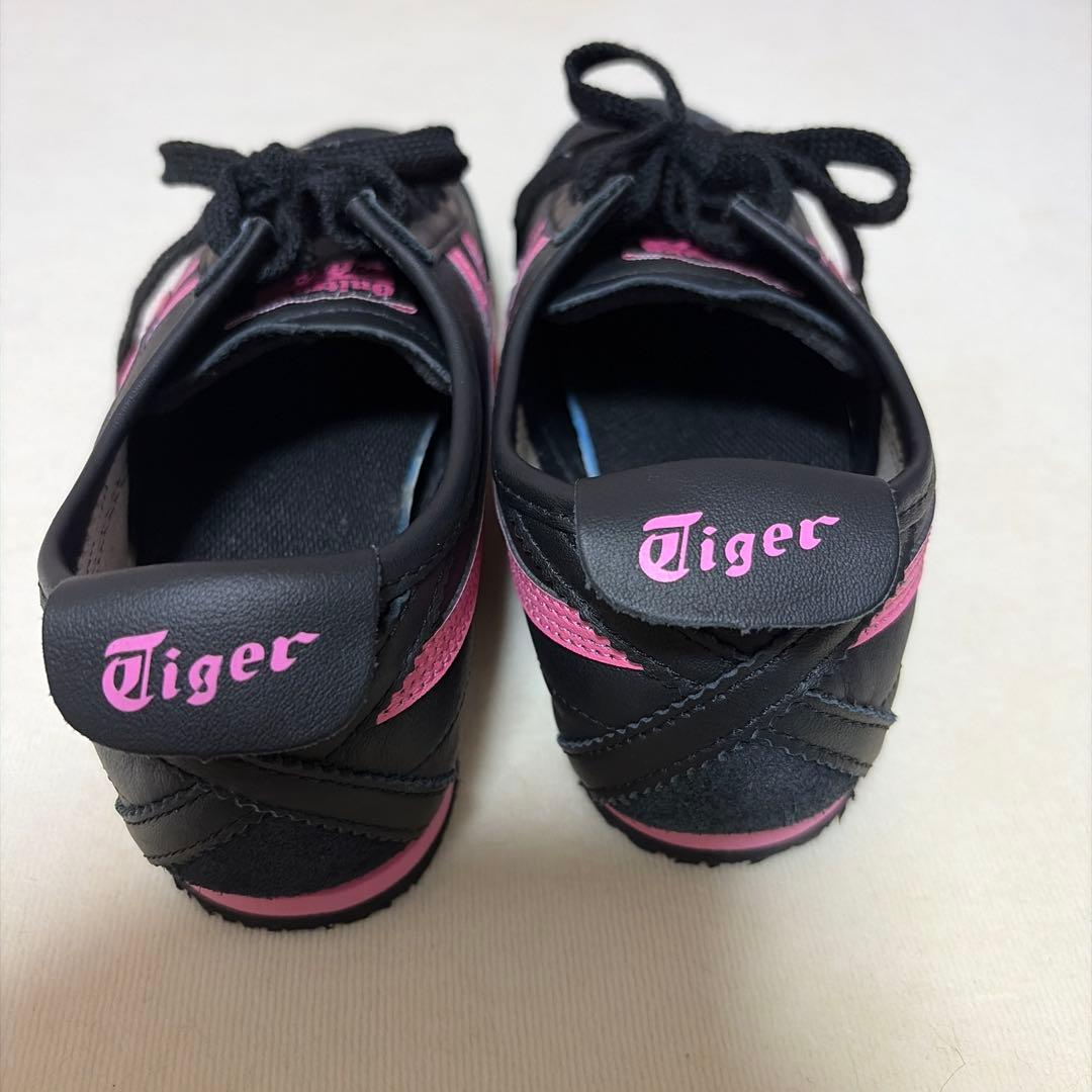 23cm 新品　オニツカタイガー　 ブラック ピンク スニーカー　メキシコ
