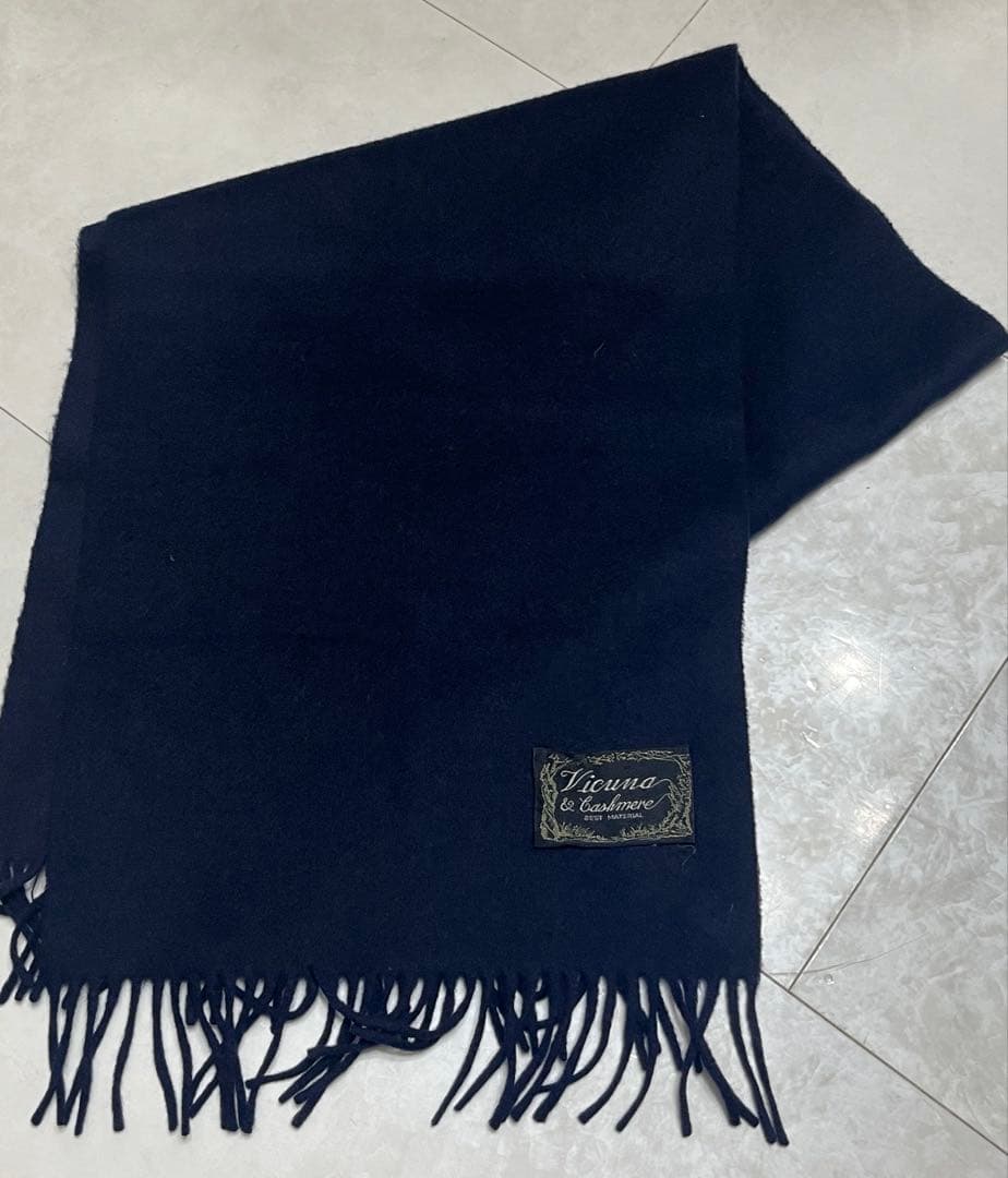 ビキューナ　カシミヤマフラー　ネイビー