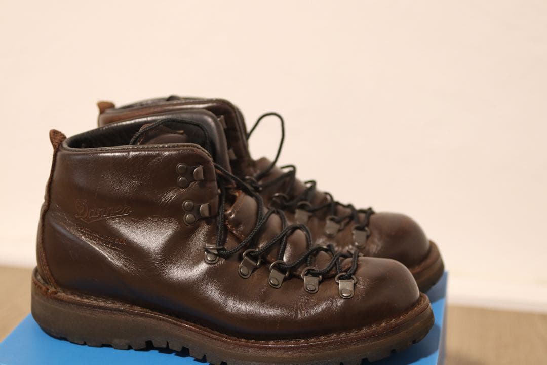 本日のみダナー マウンテンライトII USA製 30800 US8 1/2