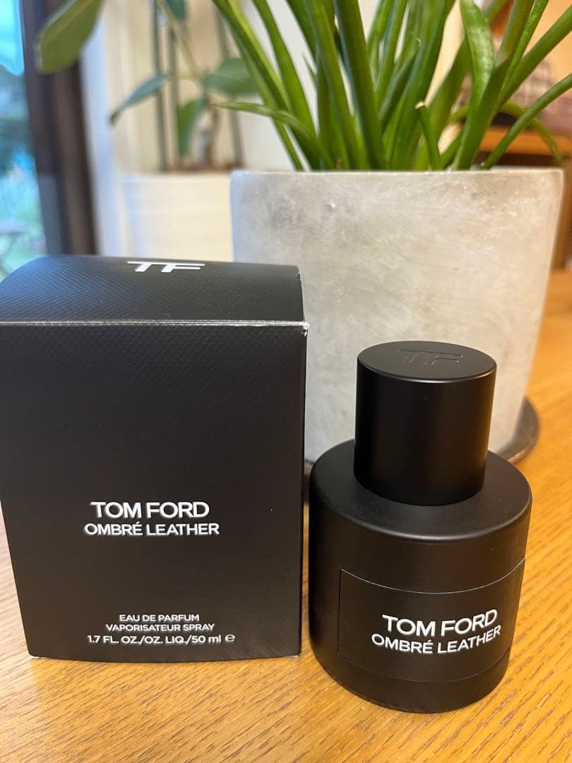 TOM FORD トムフォード オンブレ レザー EDP 100ml