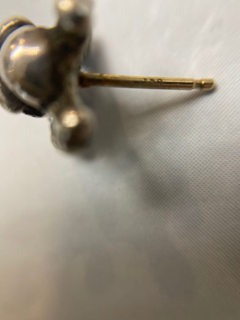 ビルウォールレザー　スカル、Cクロスピアス　2点セットで