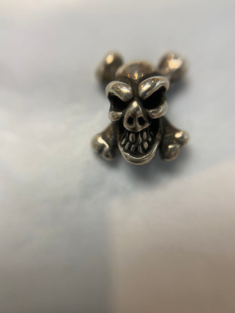 ビルウォールレザー　スカル、Cクロスピアス　2点セットで