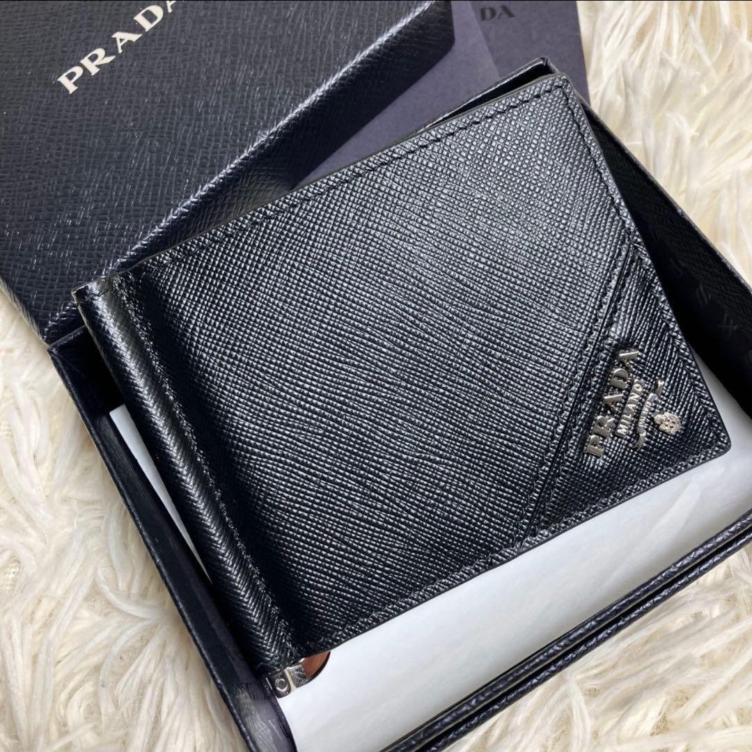 【未使用級】 プラダ サフィアーノ マネークリップ メタルロゴ 付属品完備