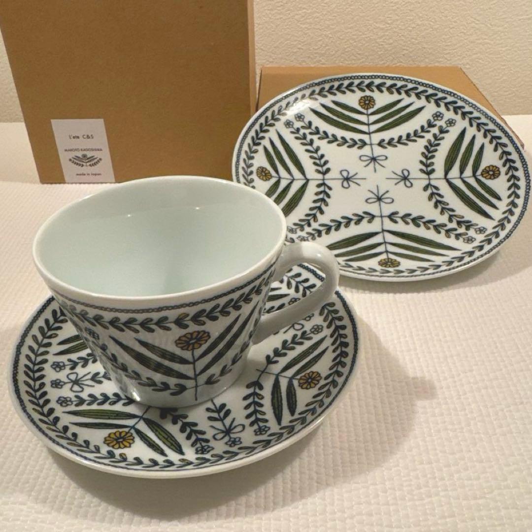 鹿児島睦 カップ＆ソーサー・ケーキプレート　セット