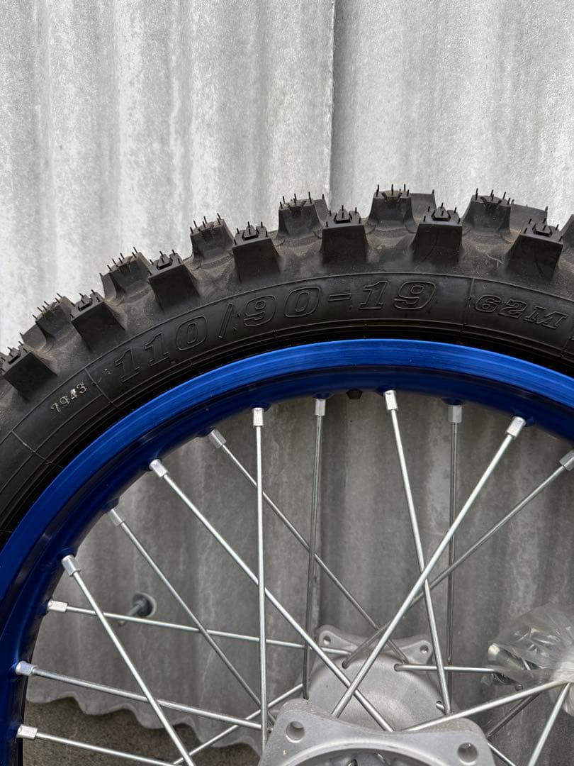 YZ250F 純正ホイール前後セット