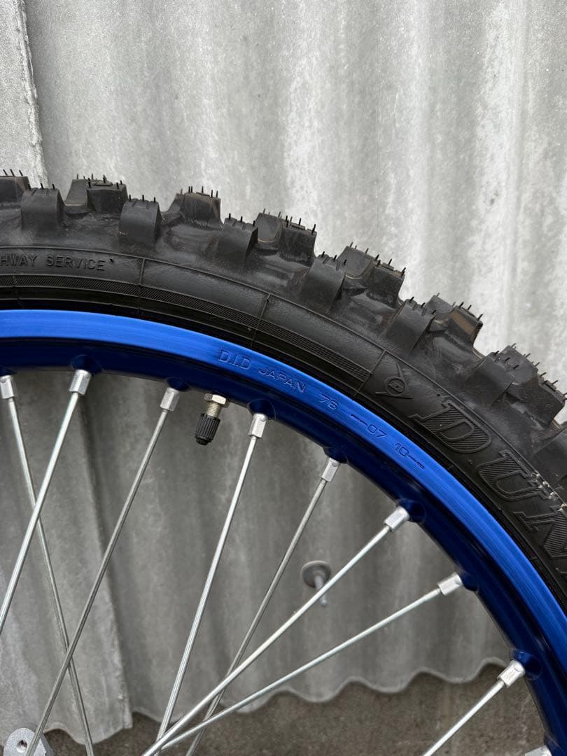 YZ250F 純正ホイール前後セット