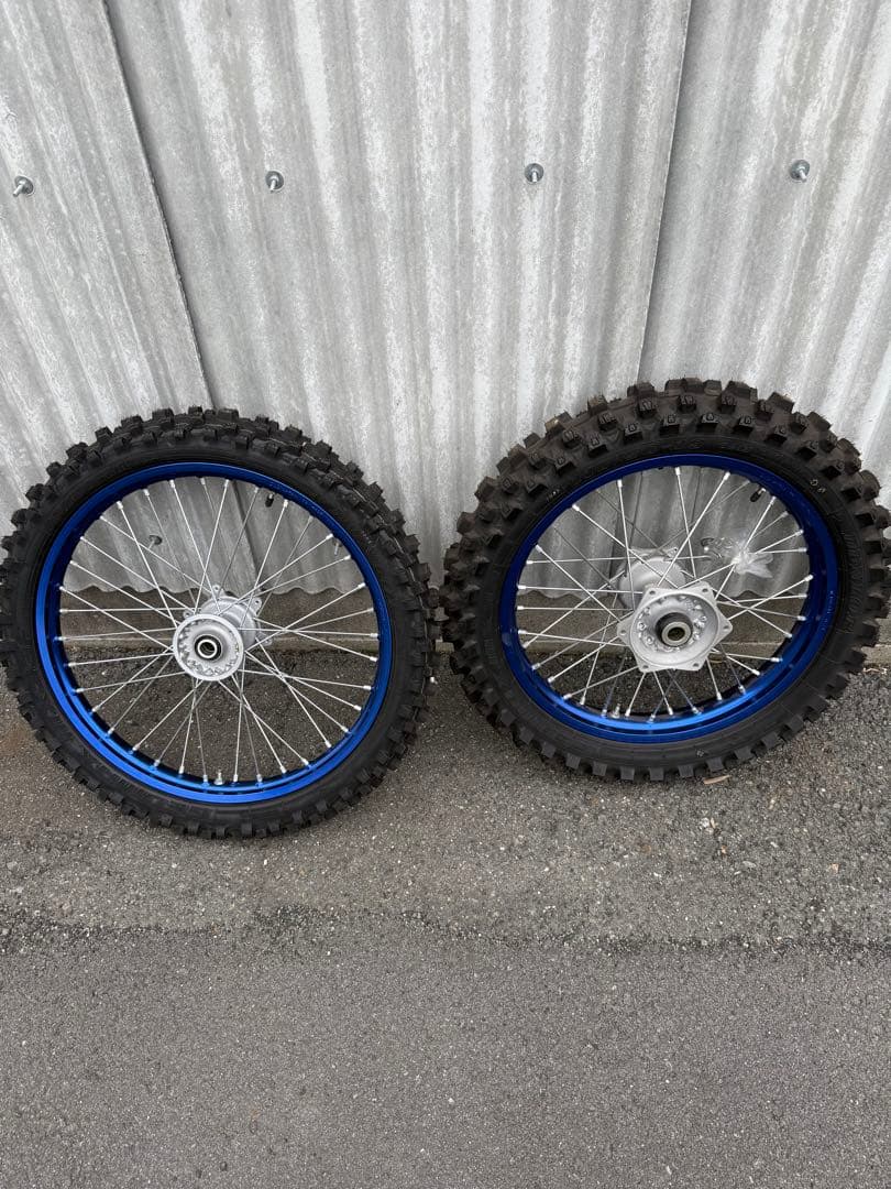YZ250F 純正ホイール前後セット