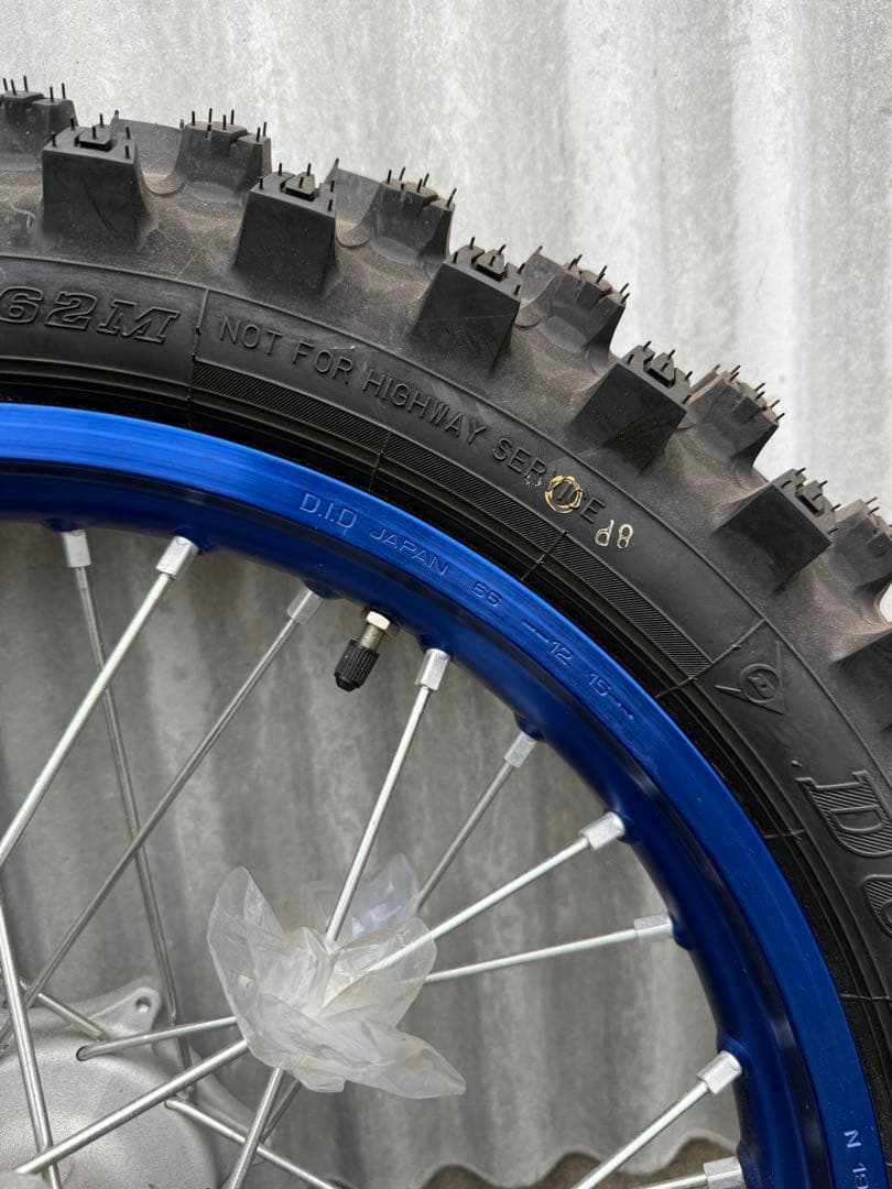 YZ250F 純正ホイール前後セット