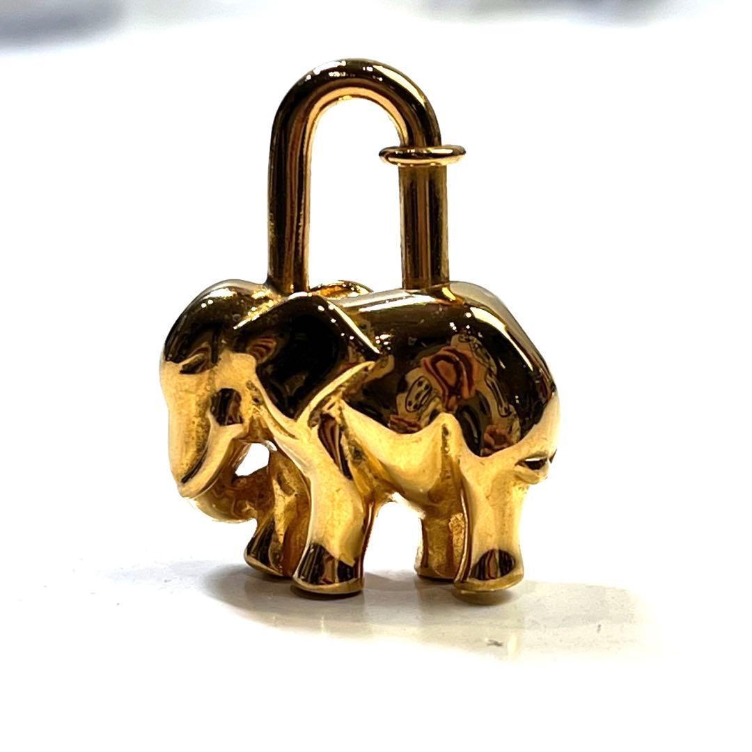 HERMES カデナ エレファント ゴールド チャーム