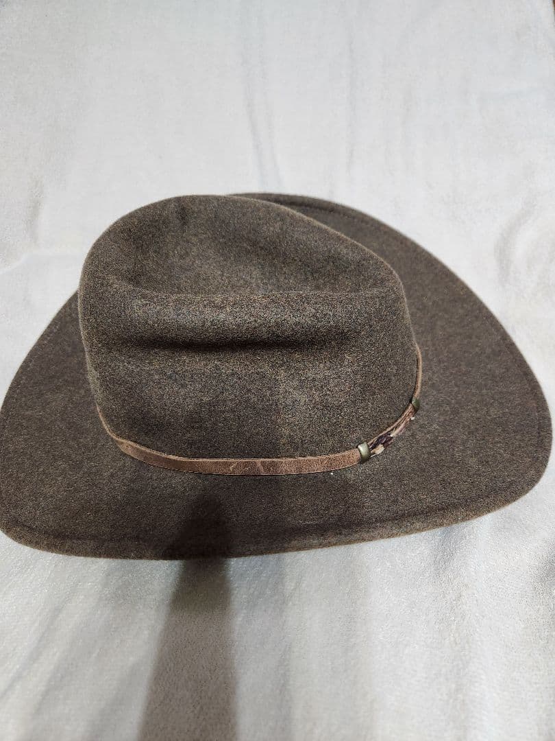 STETSON ブラウンウールフェルトハット レザーのバンド付き