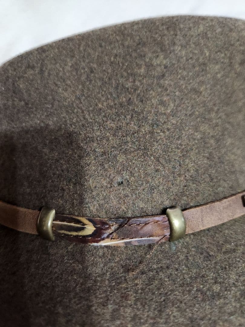 STETSON ブラウンウールフェルトハット レザーのバンド付き