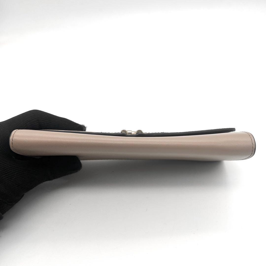 未使用級　FURLA　フルラ　長財布　レザー　アーチロゴ　ソフィア