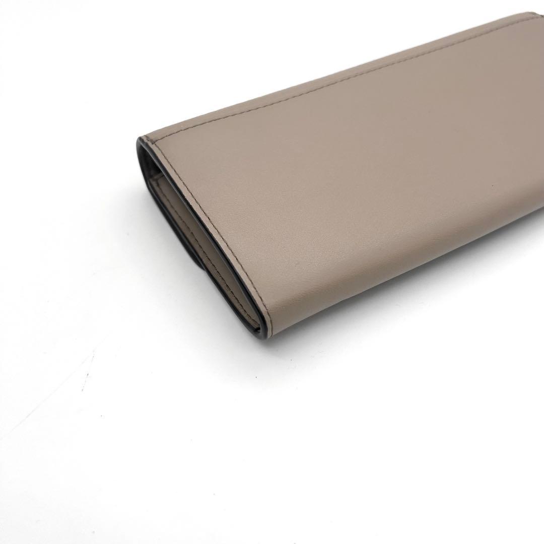 未使用級　FURLA　フルラ　長財布　レザー　アーチロゴ　ソフィア