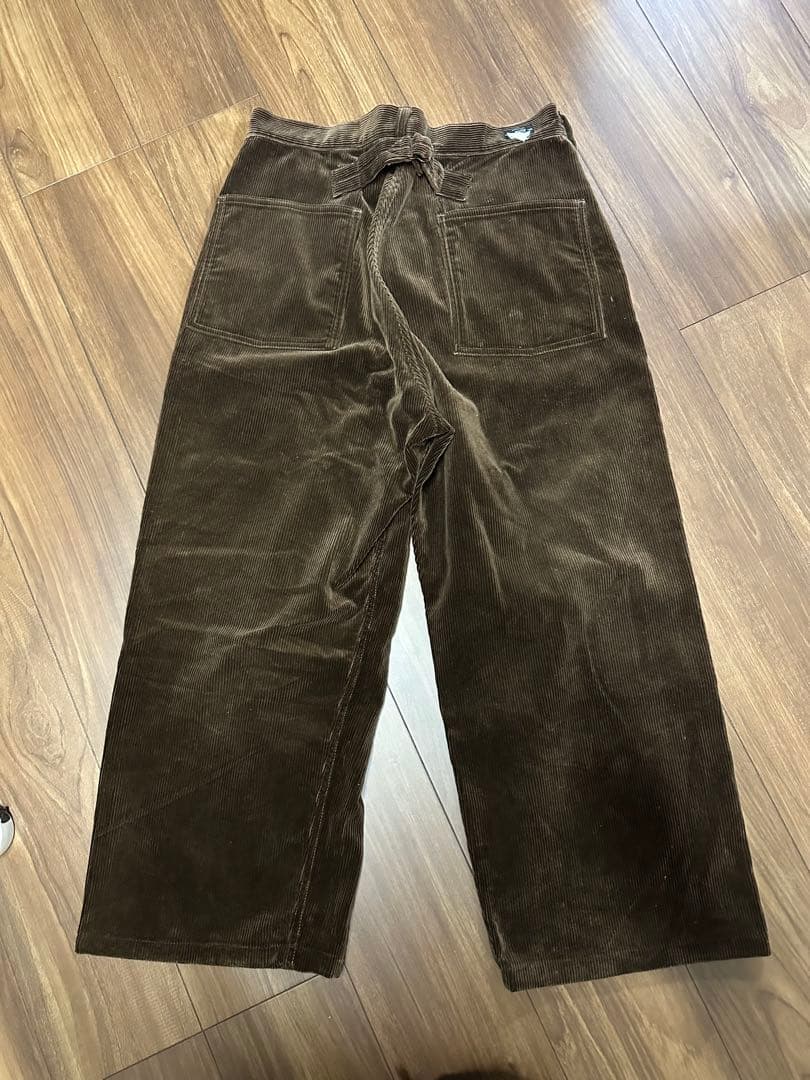 REDDISH BROWN コーデュロイパンツ