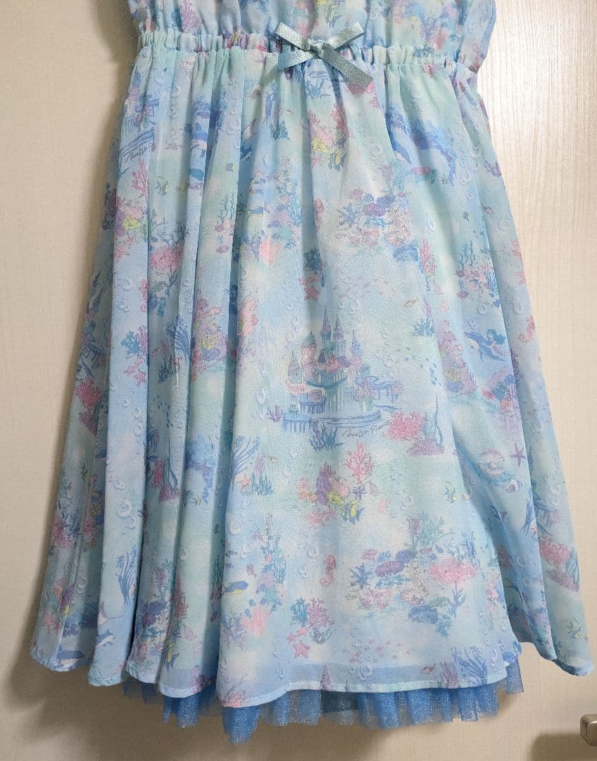 メゾピアノ　水色フリル半袖ワンピース140cm