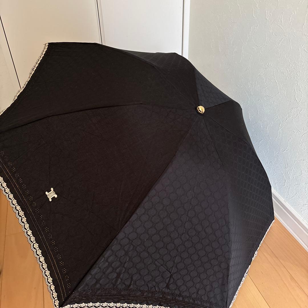 タグ付き未使用品　CELINE セリーヌ 日傘 黒　折り畳み
