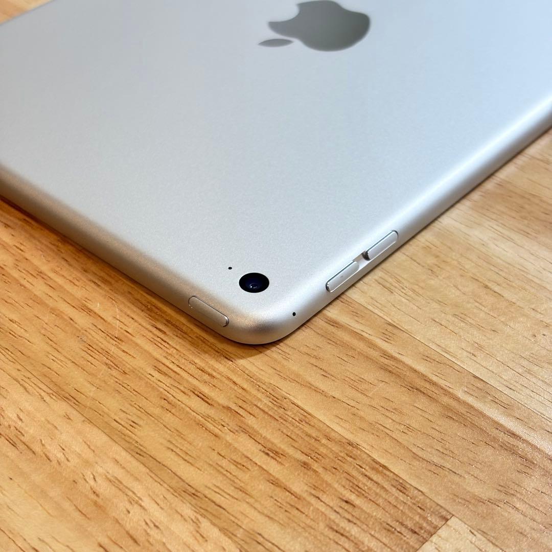 ⭐︎美品⭐︎ iPad mini4 128GB Wi-Fiモデル