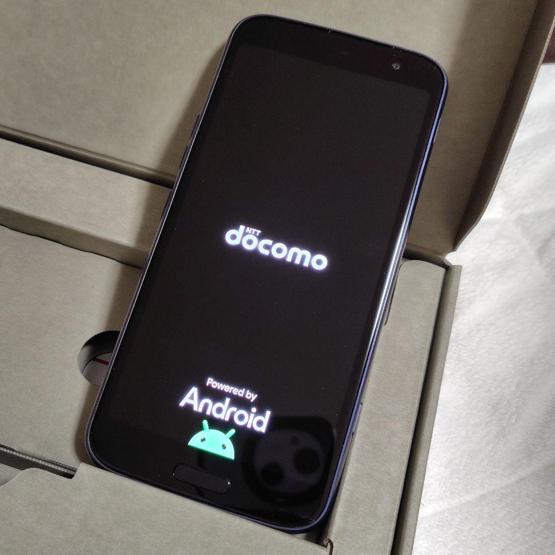らくらくスマートフォン F-53E ドコモ 新品 ネイビー