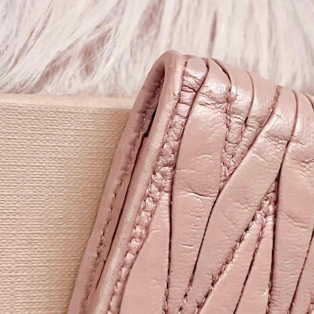 miu miu ミュウミュウ マテラッセ ビジュー パール 二つ折り財布 箱付き