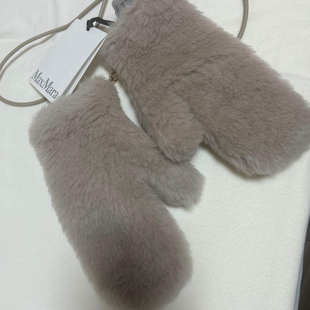 マックスマーラ　ミトン